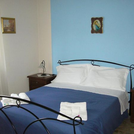 Casa Berti Apartment สเปลโล ภายนอก รูปภาพ