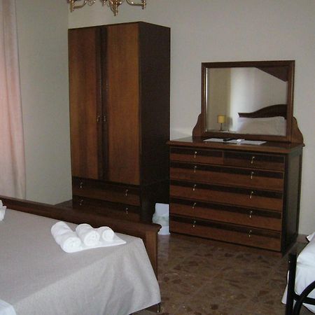 Casa Berti Apartment สเปลโล ภายนอก รูปภาพ