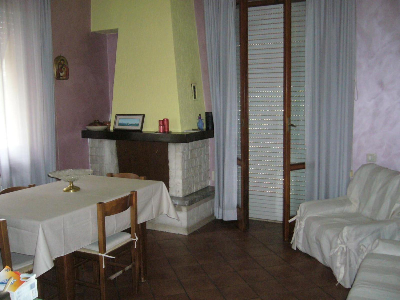 Casa Berti Apartment สเปลโล ภายนอก รูปภาพ